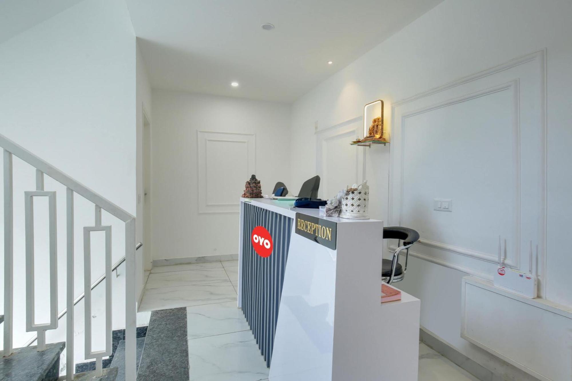 Hotel O Sky White House Ludhiana Exterior photo